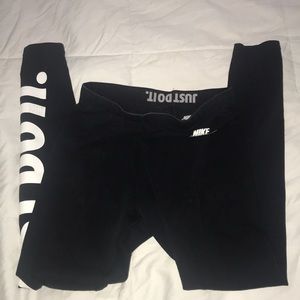 Nike leggings